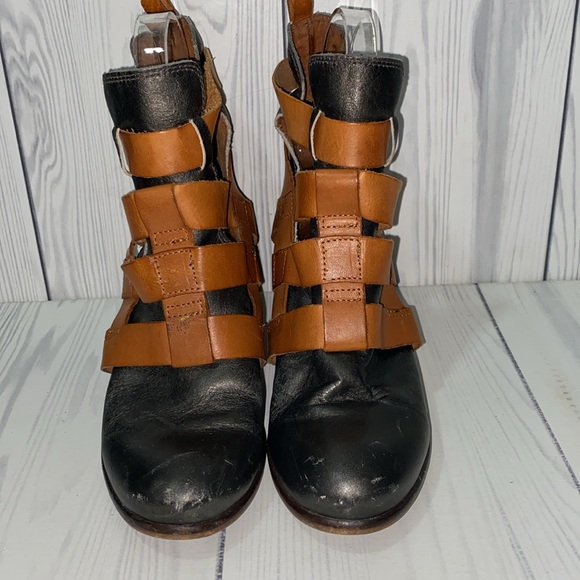 SixtySeven Ankle Boots - Picture 3 of 6